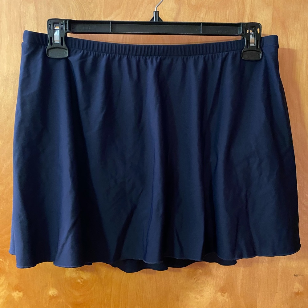 Navy blue swim skirt